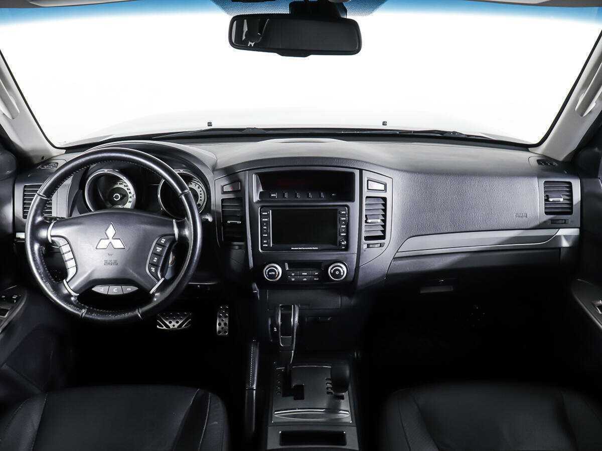 Купить Mitsubishi Pajero, 2012, 177 976 км.. Фото: #9