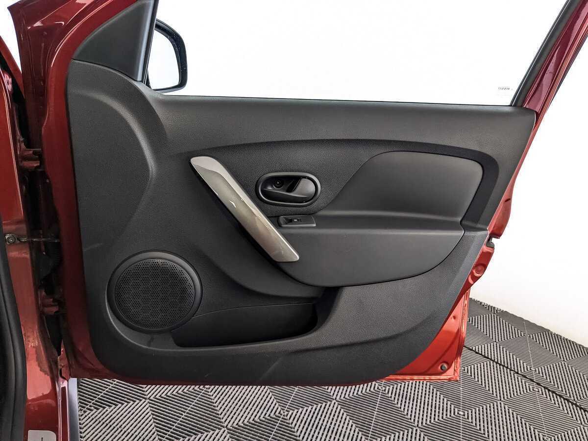 Купить Renault Logan, 2019, 72 296 км.. Фото: #19