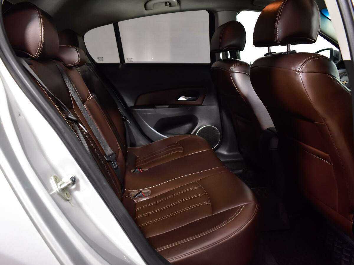 Купить Chevrolet Cruze, 2013, 153 315 км.. Фото: #9