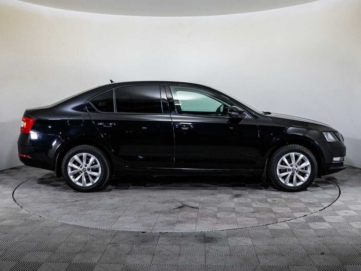 Купить Skoda Octavia, 2017, 120 784 км.. Фото: #3
