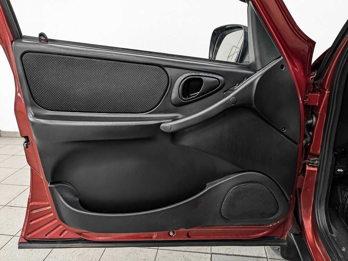 Купить Chevrolet Niva, 2015, 111 856 км.. Фото: #17