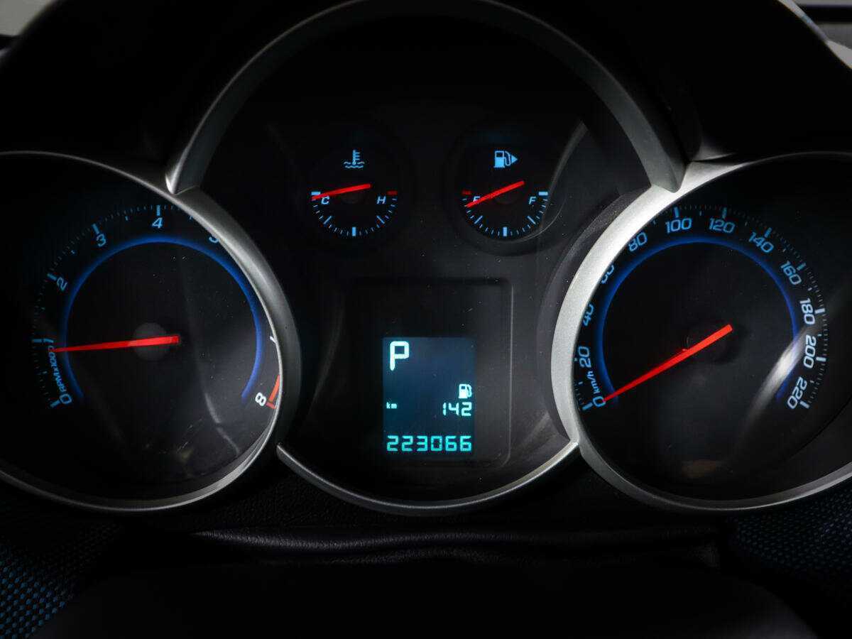 Купить Chevrolet Cruze, 2013, 223 000 км.. Фото: #8