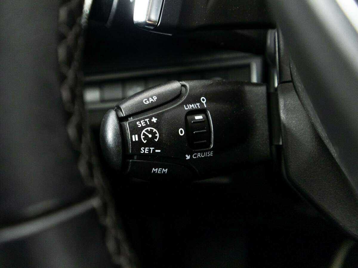 Купить Peugeot 3008, 2018, 108 934 км.. Фото: #17