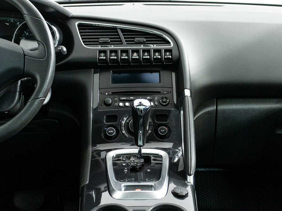 Купить Peugeot 3008, 2013, 100 907 км.. Фото: #13