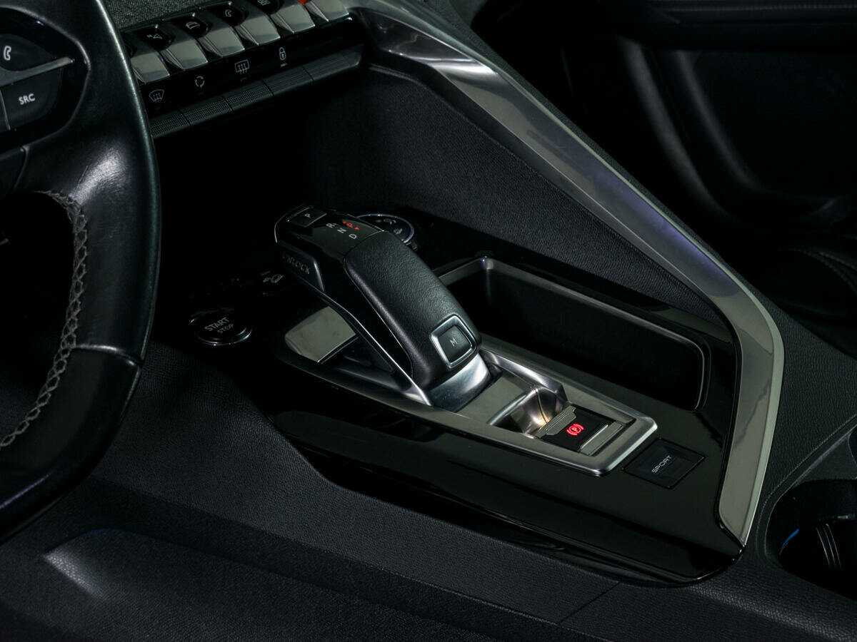 Купить Peugeot 3008, 2018, 89 133 км.. Фото: #12