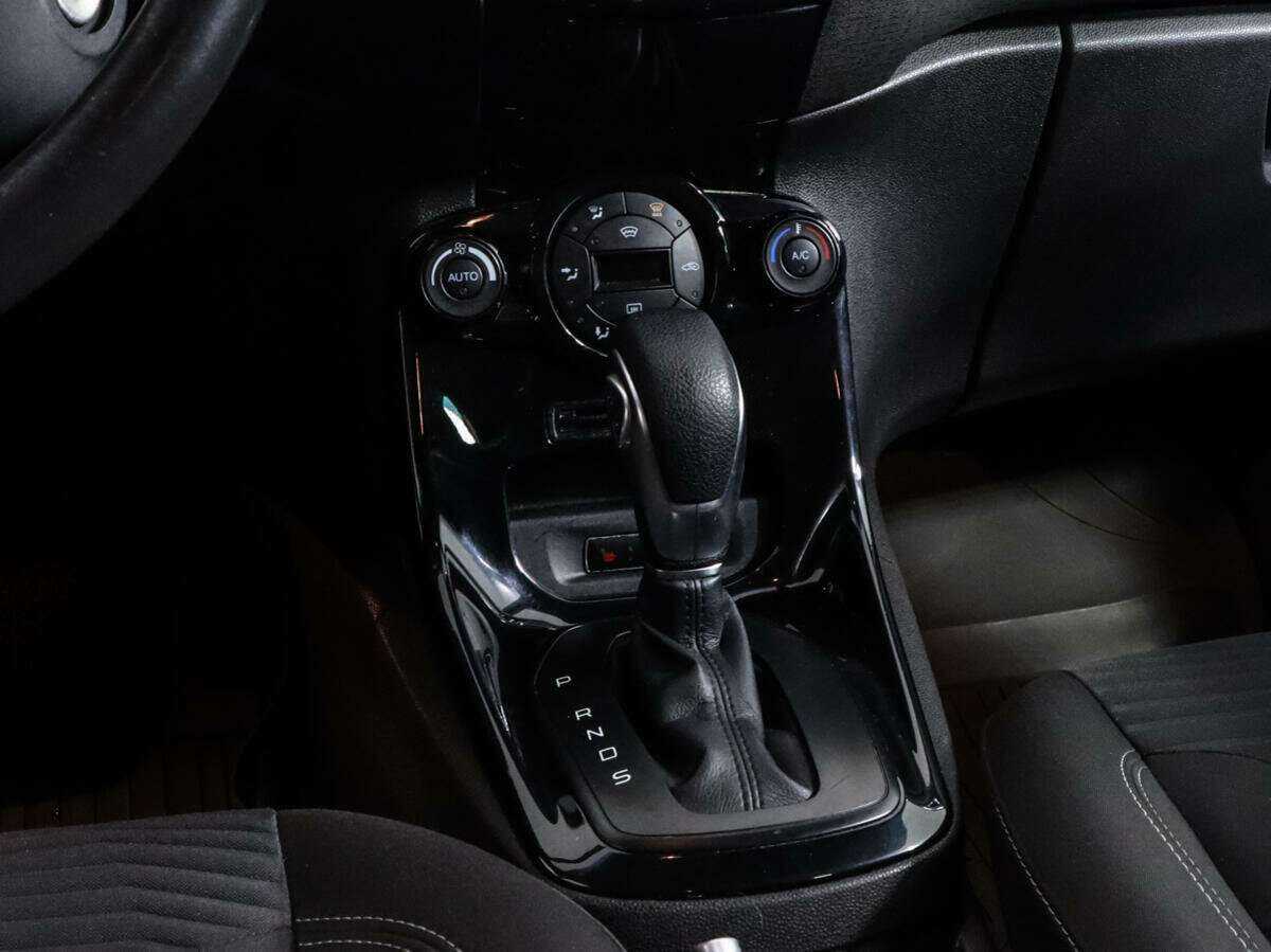 Купить Ford Fiesta, 2015, 149 000 км.. Фото: #11