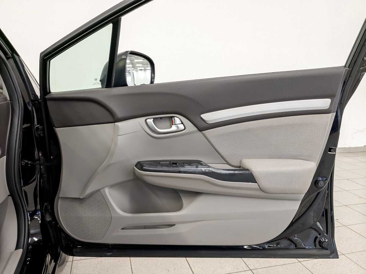 Купить Honda Civic, 2012, 334 116 км.. Фото: #21