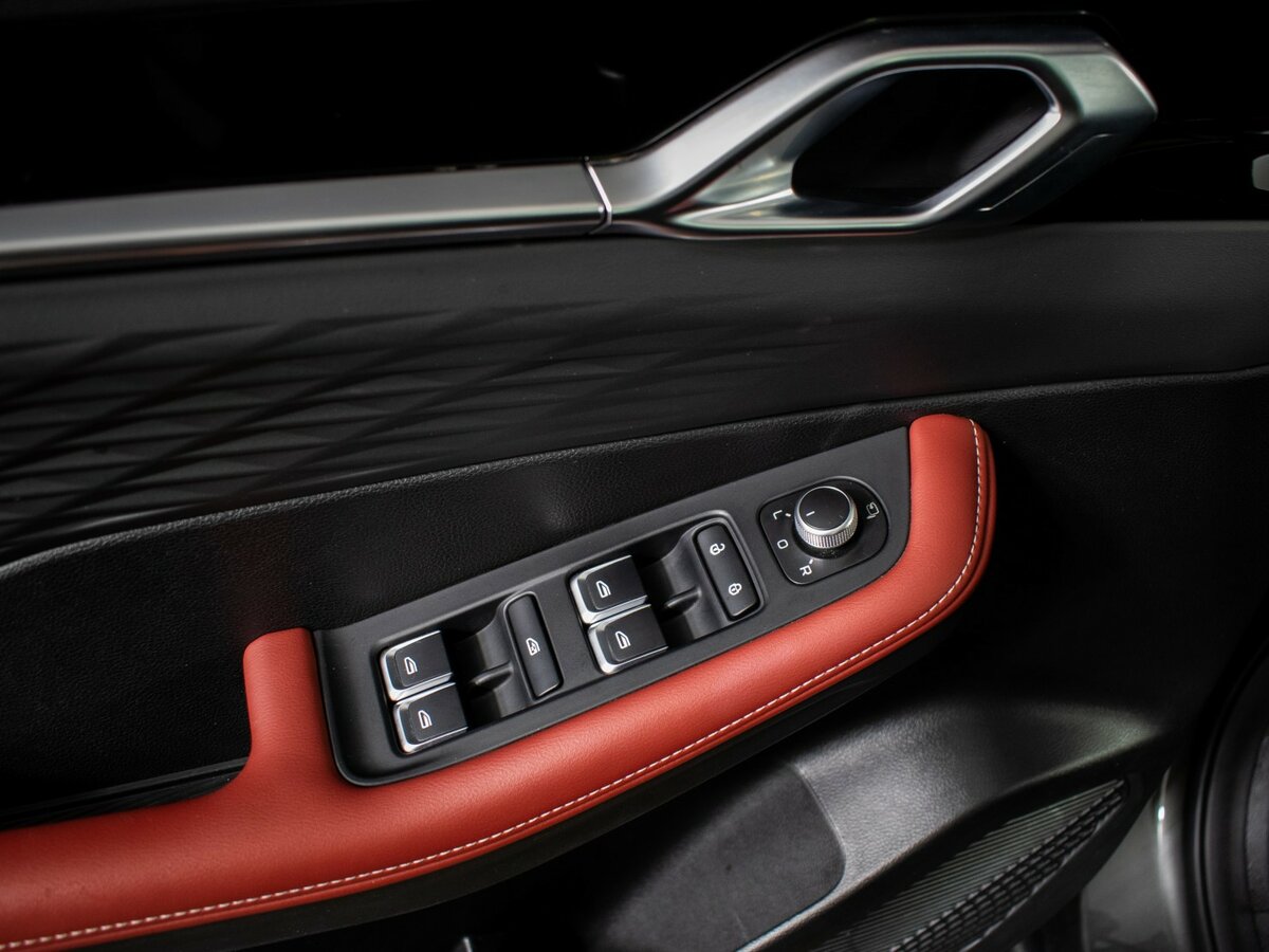 Купить Geely Coolray, 2023, 32 000 км.. Фото: #15