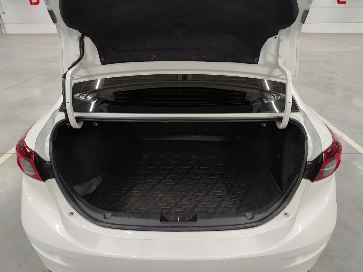 Купить Mazda 3, 2014, 131 176 км.. Фото: #9