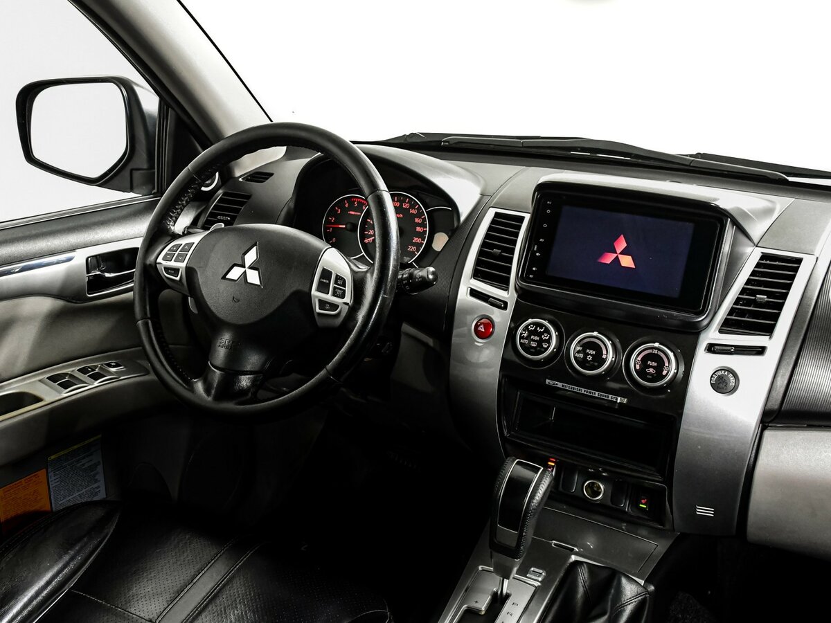 Купить Mitsubishi Pajero Sport, 2013, 292 653 км.. Фото: #6