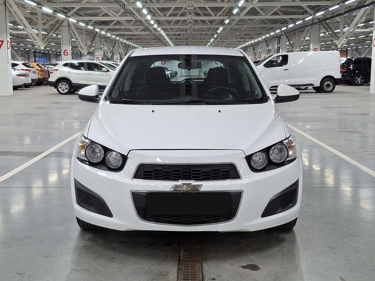 Купить Chevrolet Aveo, 2015, 65 745 км.. Фото: #1