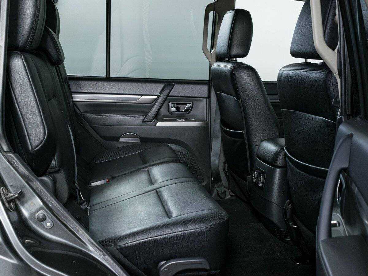 Купить Mitsubishi Pajero, 2013, 359 965 км.. Фото: #11