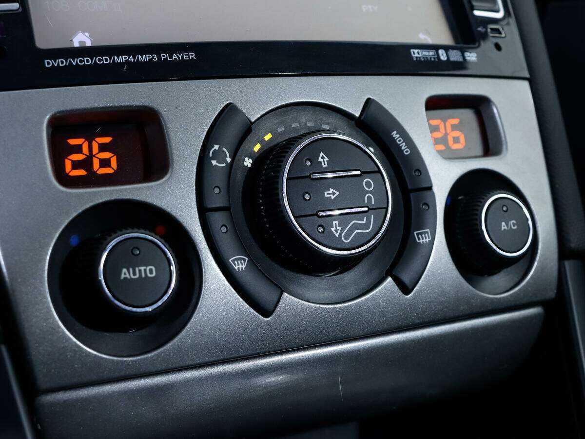 Купить Peugeot 408, 2016, 126 091 км.. Фото: #13