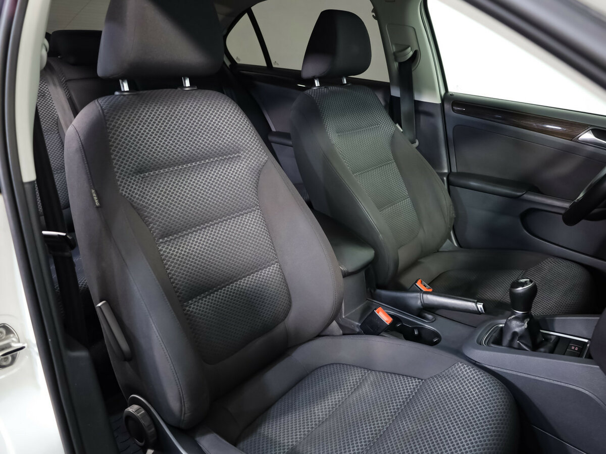 Купить Volkswagen Jetta, 2015, 240 831 км.. Фото: #13