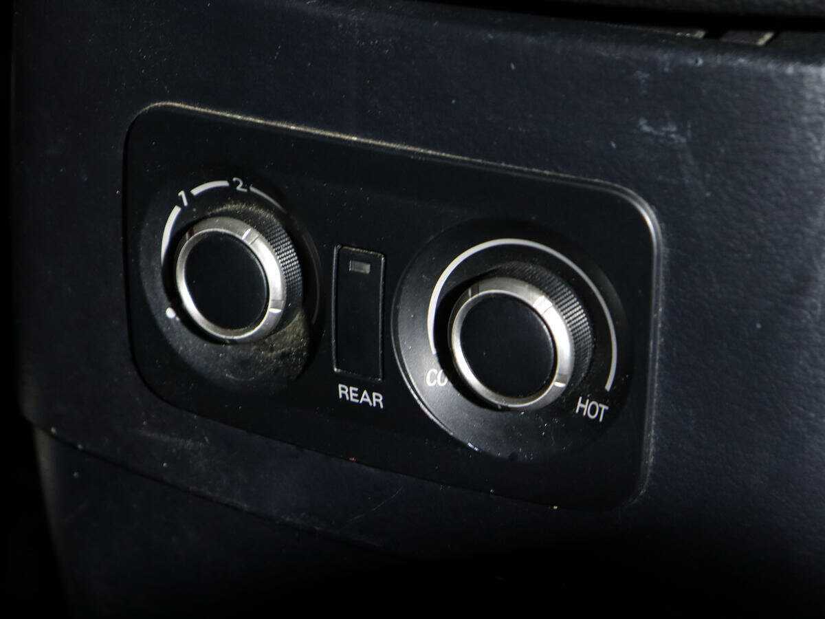 Купить Mitsubishi Pajero, 2012, 191 617 км.. Фото: #14