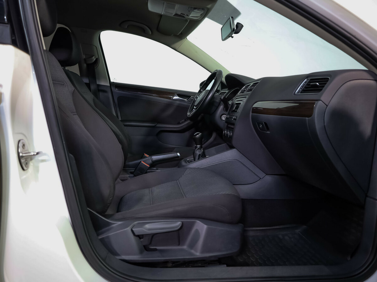 Купить Volkswagen Jetta, 2015, 240 831 км.. Фото: #14