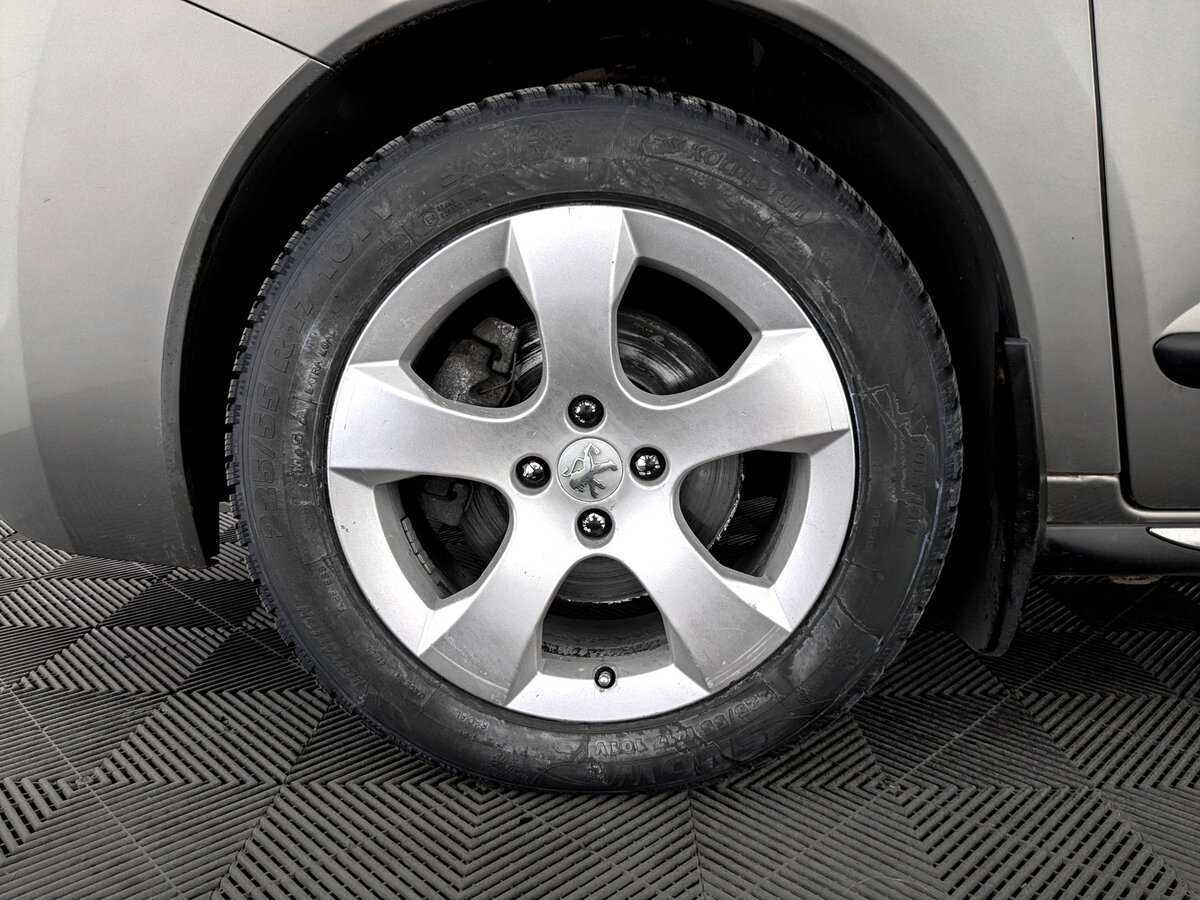 Купить Peugeot 3008, 2012, 152 688 км.. Фото: #17