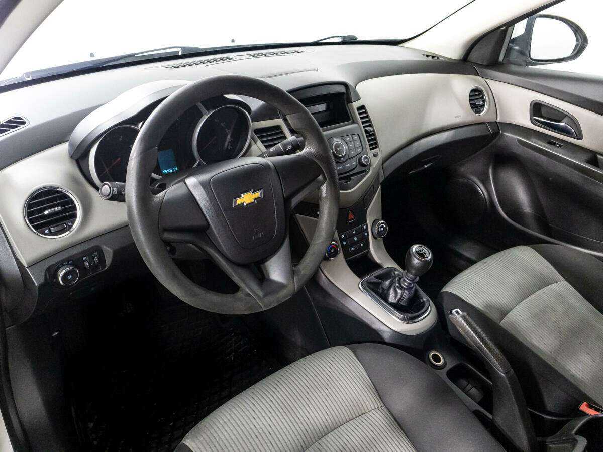 Купить Chevrolet Cruze, 2012, 194 510 км.. Фото: #10