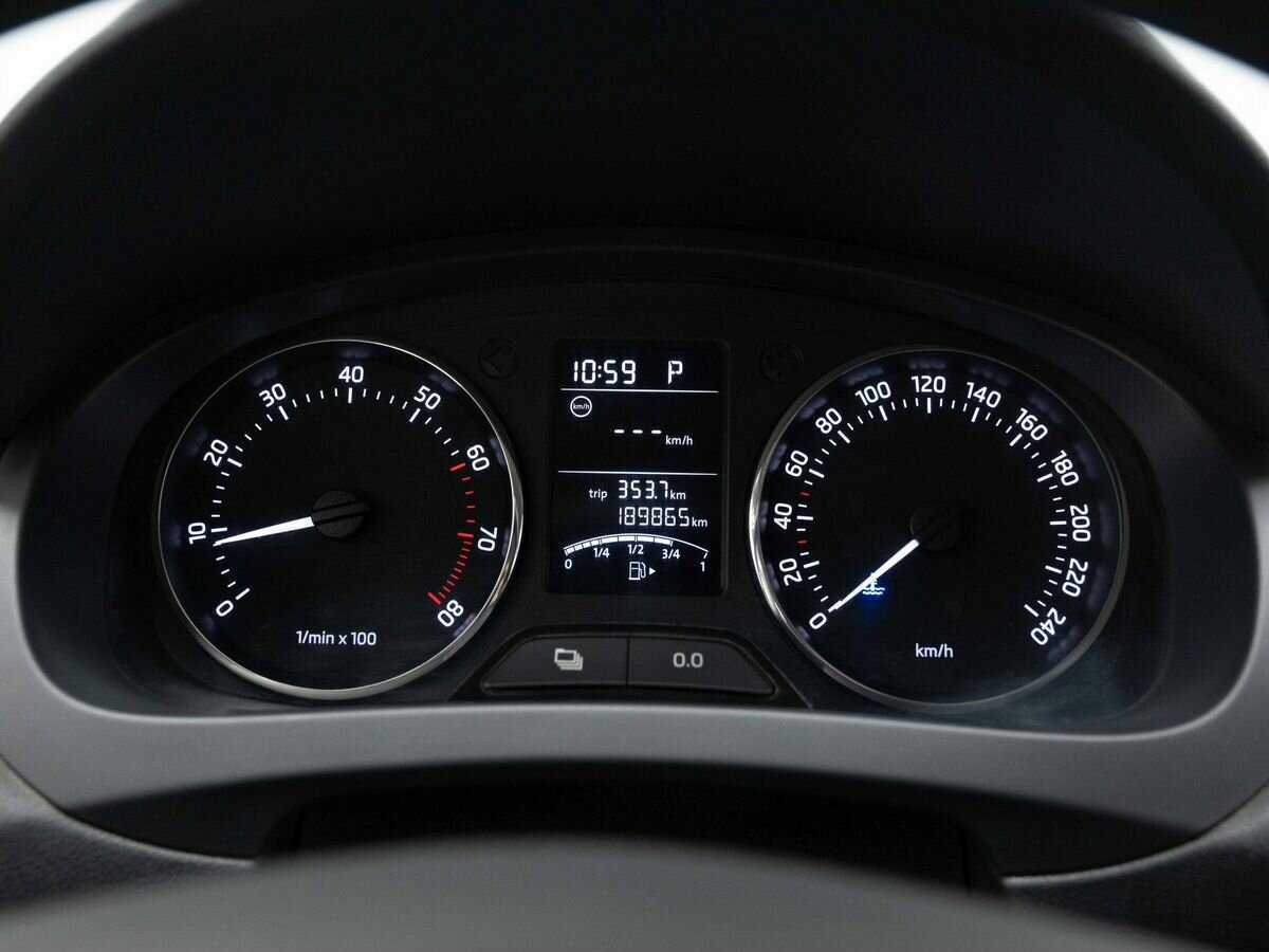 Купить Skoda Rapid, 2015, 189 864 км.. Фото: #14