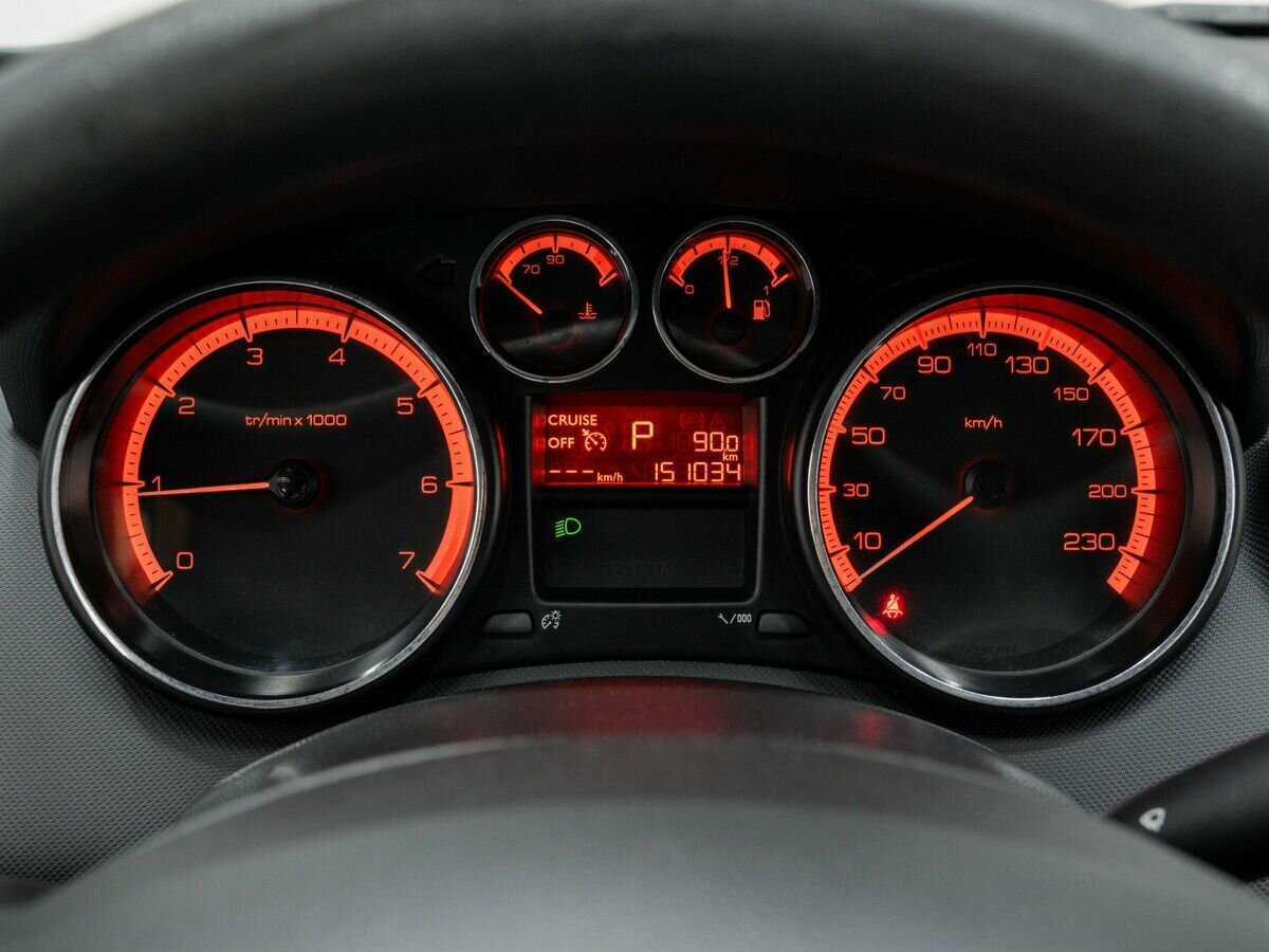 Купить Peugeot 408, 2013, 151 000 км.. Фото: #21