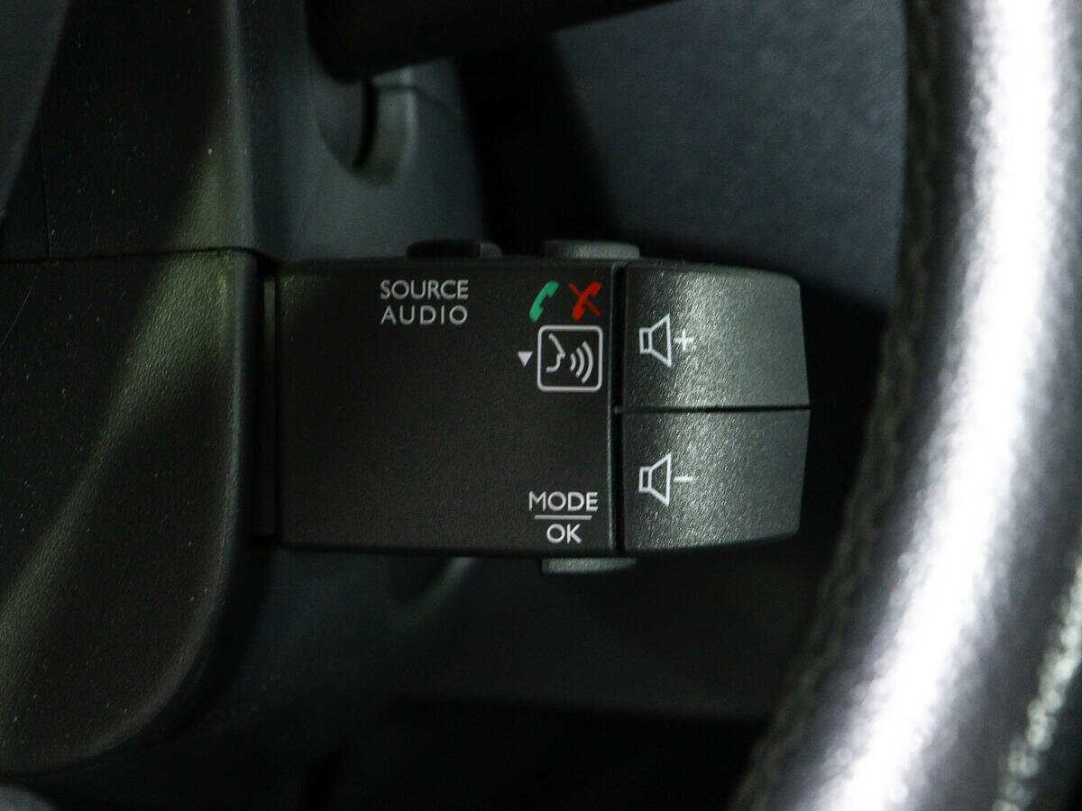 Купить Nissan Terrano, 2019, 61 796 км.. Фото: #17