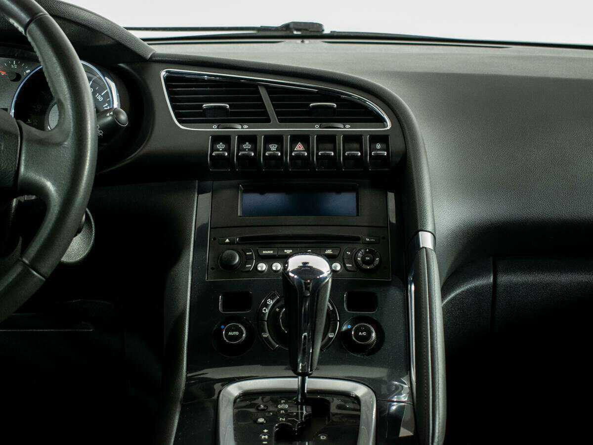 Купить Peugeot 3008, 2014, 90 058 км.. Фото: #10