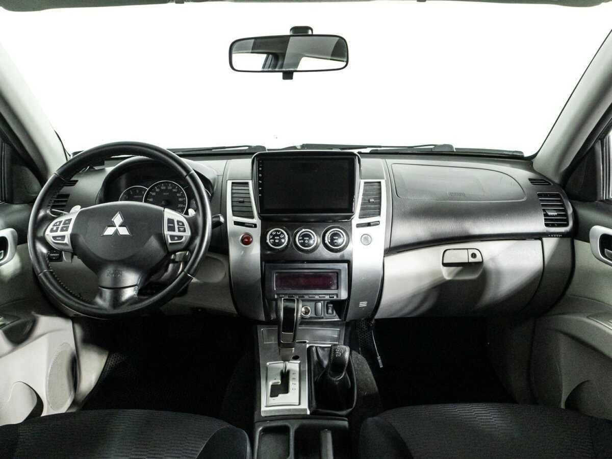 Купить Mitsubishi Pajero Sport, 2013, 215 151 км.. Фото: #12