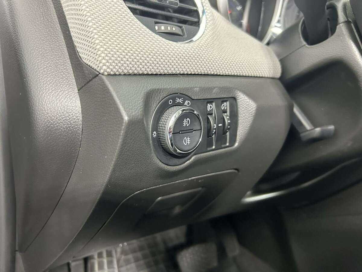 Купить Chevrolet Cruze, 2013, 118 892 км.. Фото: #8