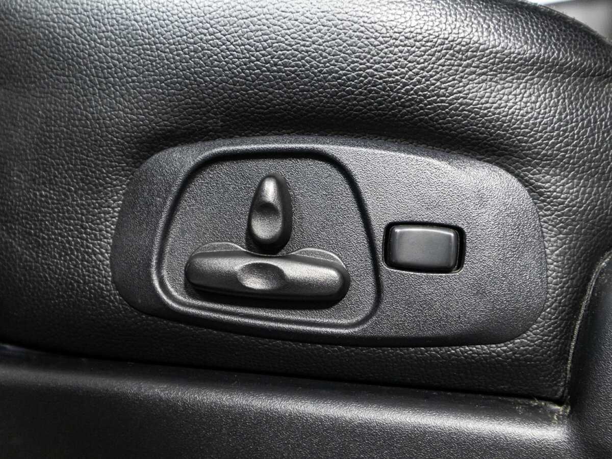 Купить Mitsubishi Pajero, 2012, 215 000 км.. Фото: #12