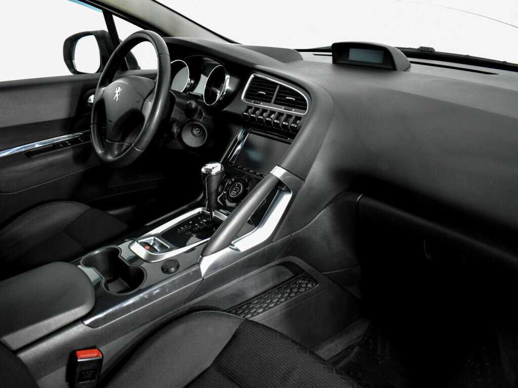 Купить Peugeot 3008, 2014, 143 267 км.. Фото: #10
