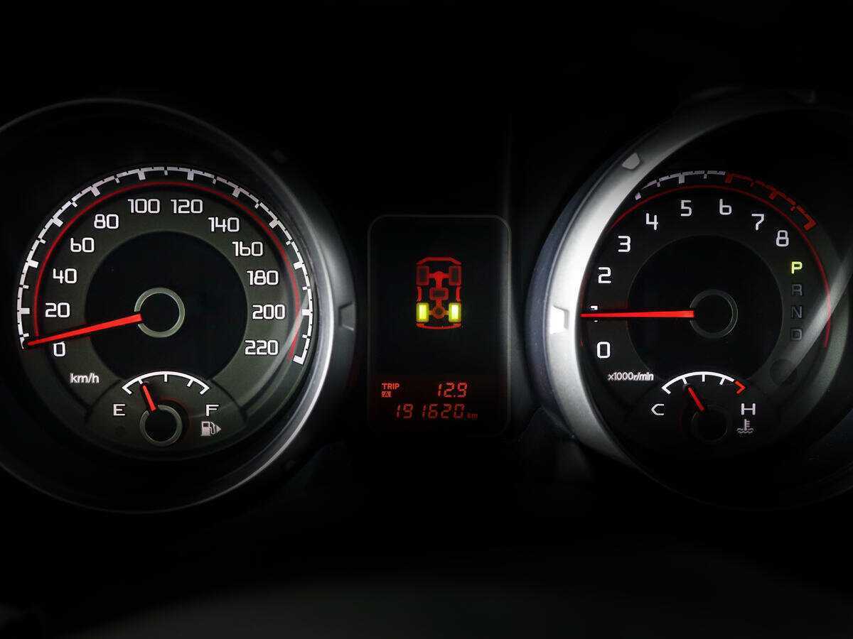 Купить Mitsubishi Pajero, 2012, 191 617 км.. Фото: #8