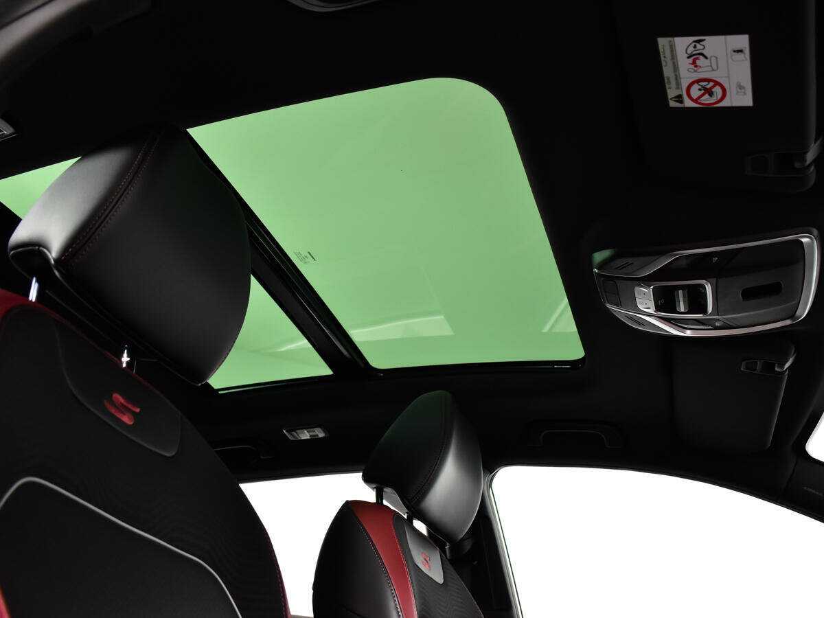 Купить Geely Coolray, 2022, 24 072 км.. Фото: #12