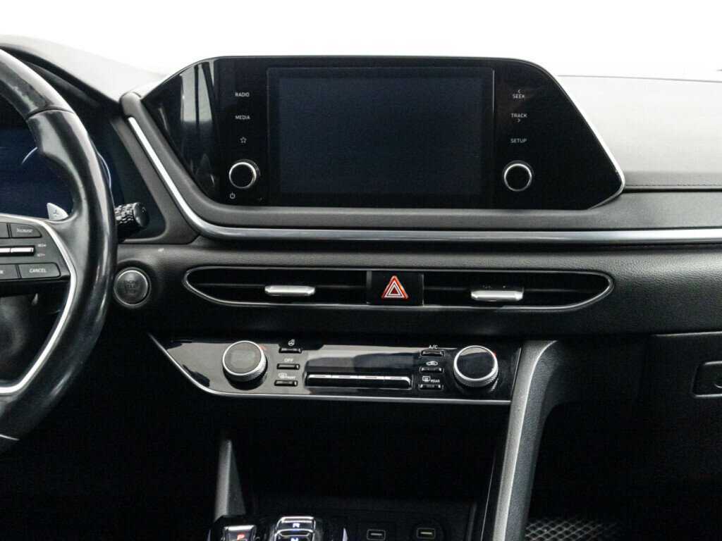 Купить Hyundai Sonata, 2019, 181 344 км.. Фото: #13