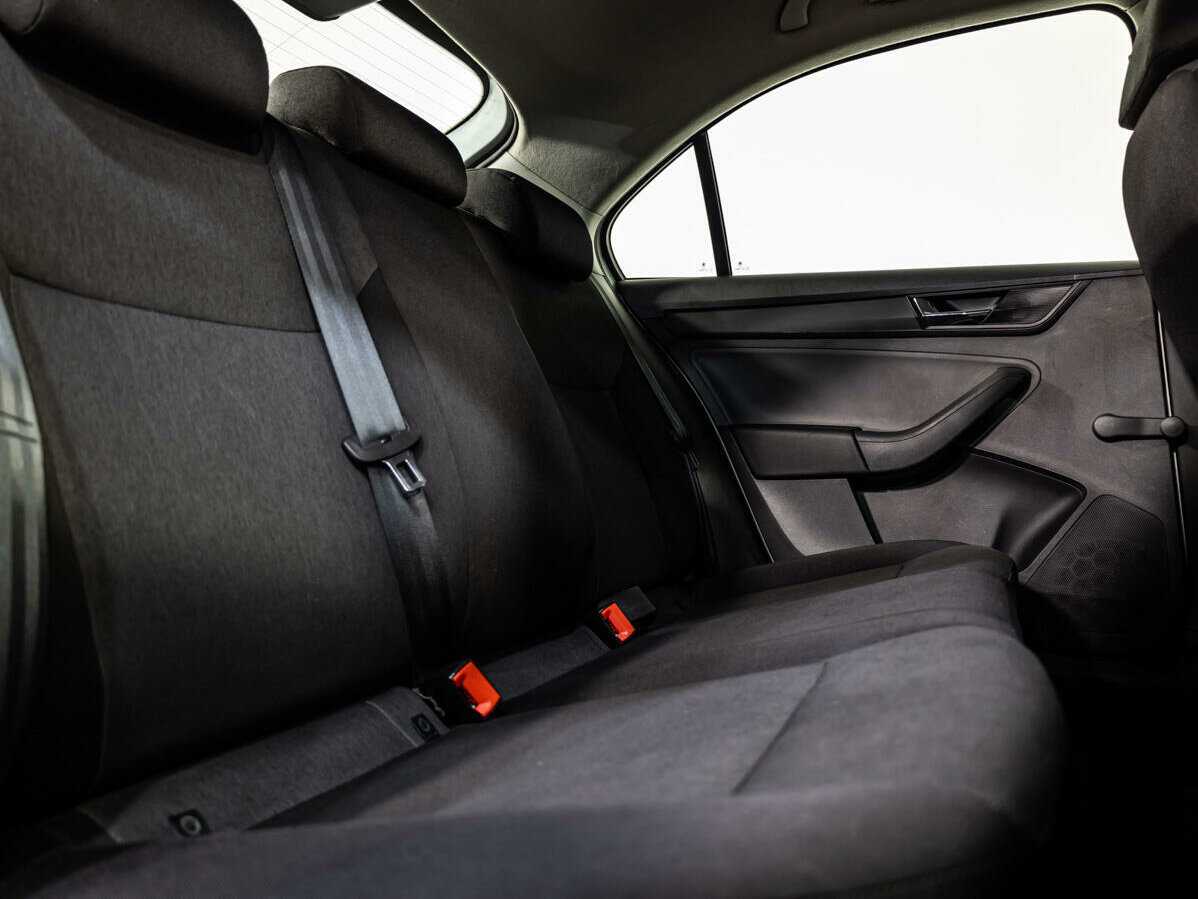 Купить Skoda Rapid, 2017, 179 499 км.. Фото: #10