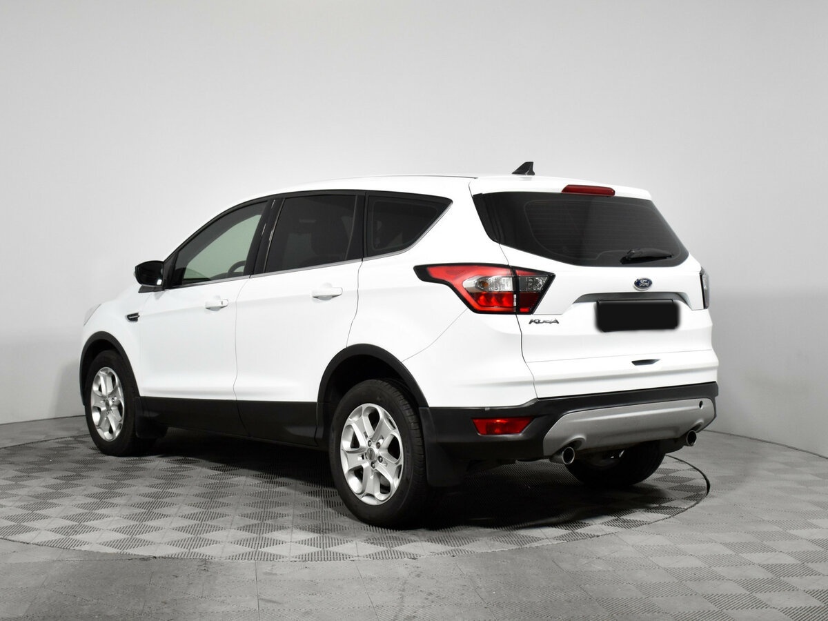 Купить Ford Kuga, 2017, 108 179 км.. Фото: #4
