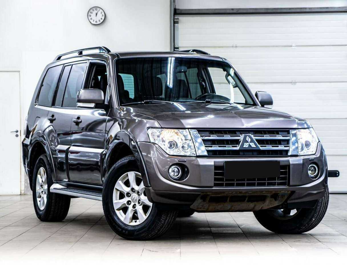 Купить Mitsubishi Pajero, 2012, 235 000 км.. Фото: #1
