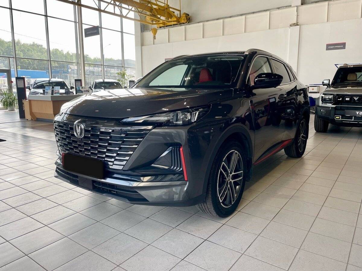 Купить Changan CS55 Plus, 2023, 26 010 км.. Посмотреть фото