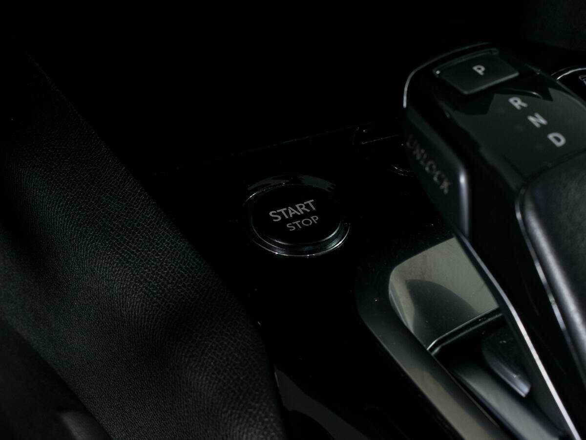 Купить Peugeot 3008, 2018, 89 133 км.. Фото: #13