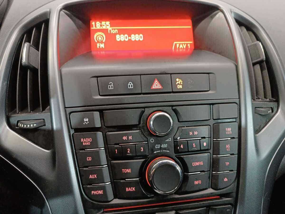 Купить Opel Astra, 2012, 220 583 км.. Фото: #14