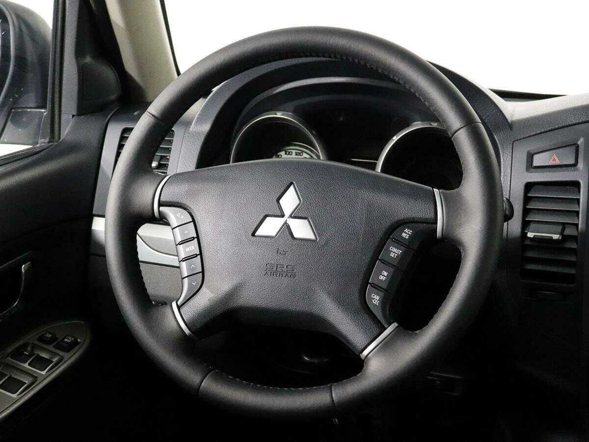 Купить Mitsubishi Pajero, 2014, 158 267 км.. Фото: #11