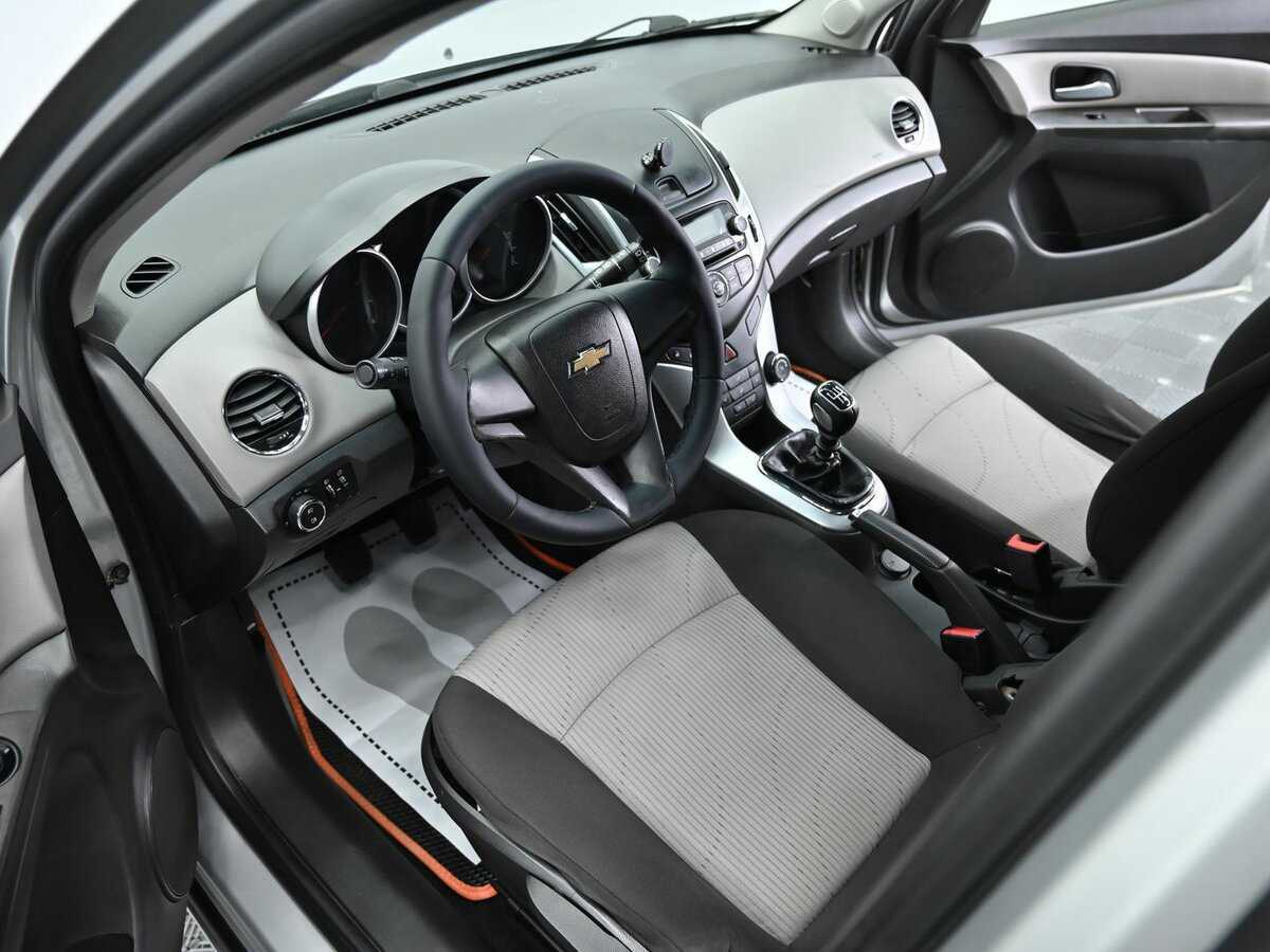 Купить Chevrolet Cruze, 2013, 167 000 км.. Фото: #10
