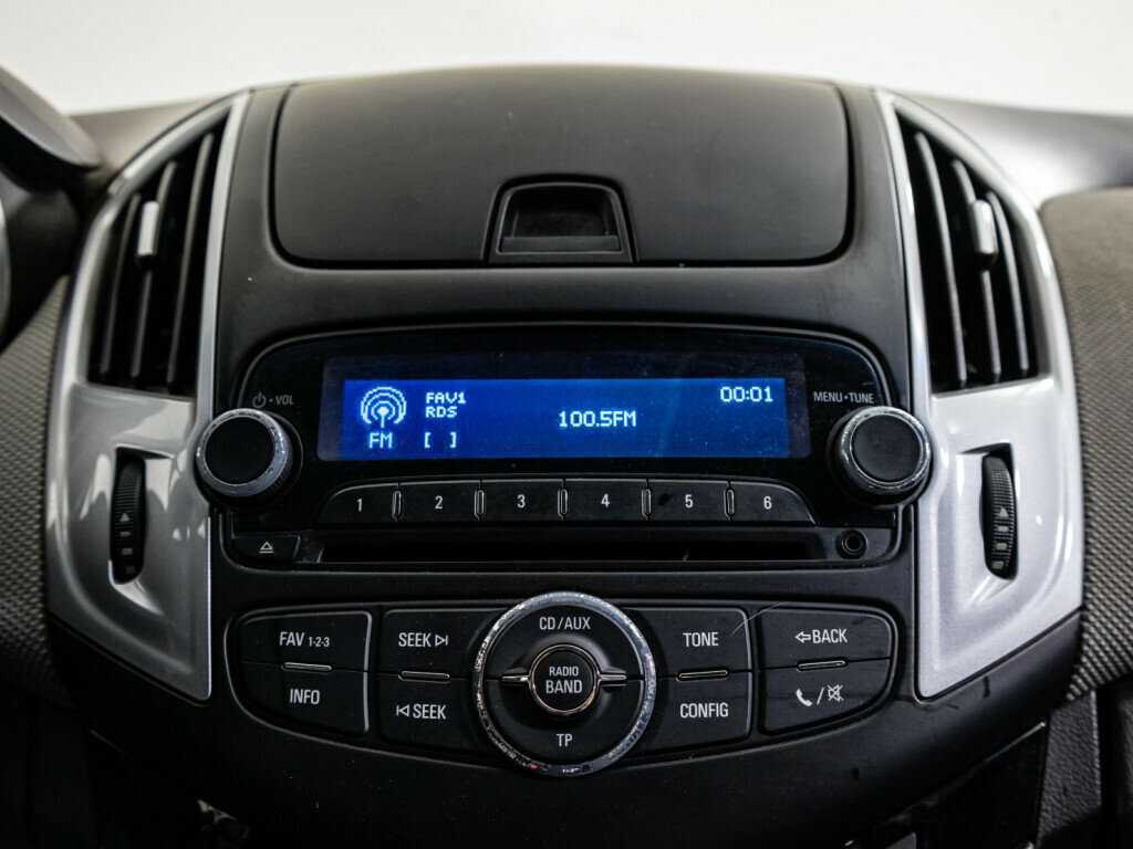 Купить Chevrolet Cruze, 2013, 134 650 км.. Фото: #9