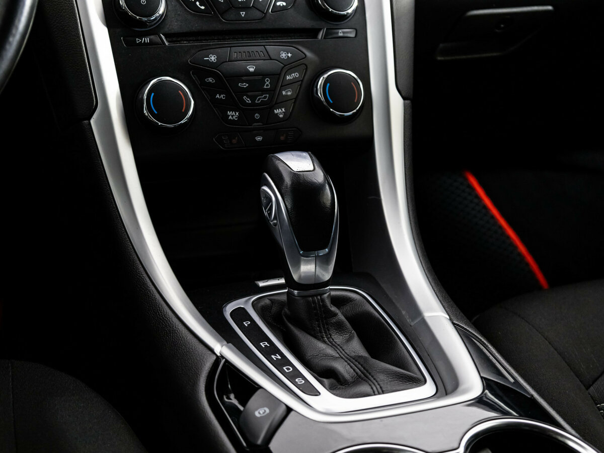 Купить Ford Mondeo, 2016, 279 311 км.. Фото: #9