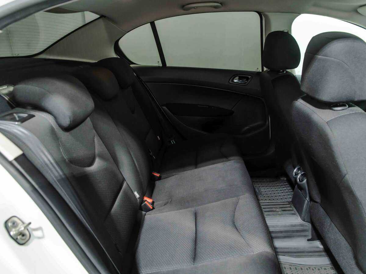 Купить Peugeot 408, 2012, 182 095 км.. Фото: #11