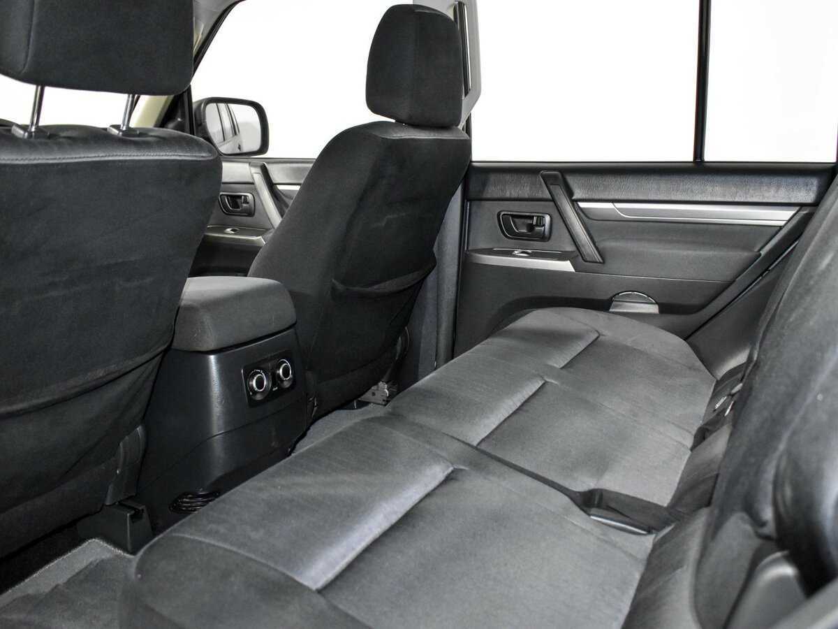 Купить Mitsubishi Pajero, 2013, 233 911 км.. Фото: #9