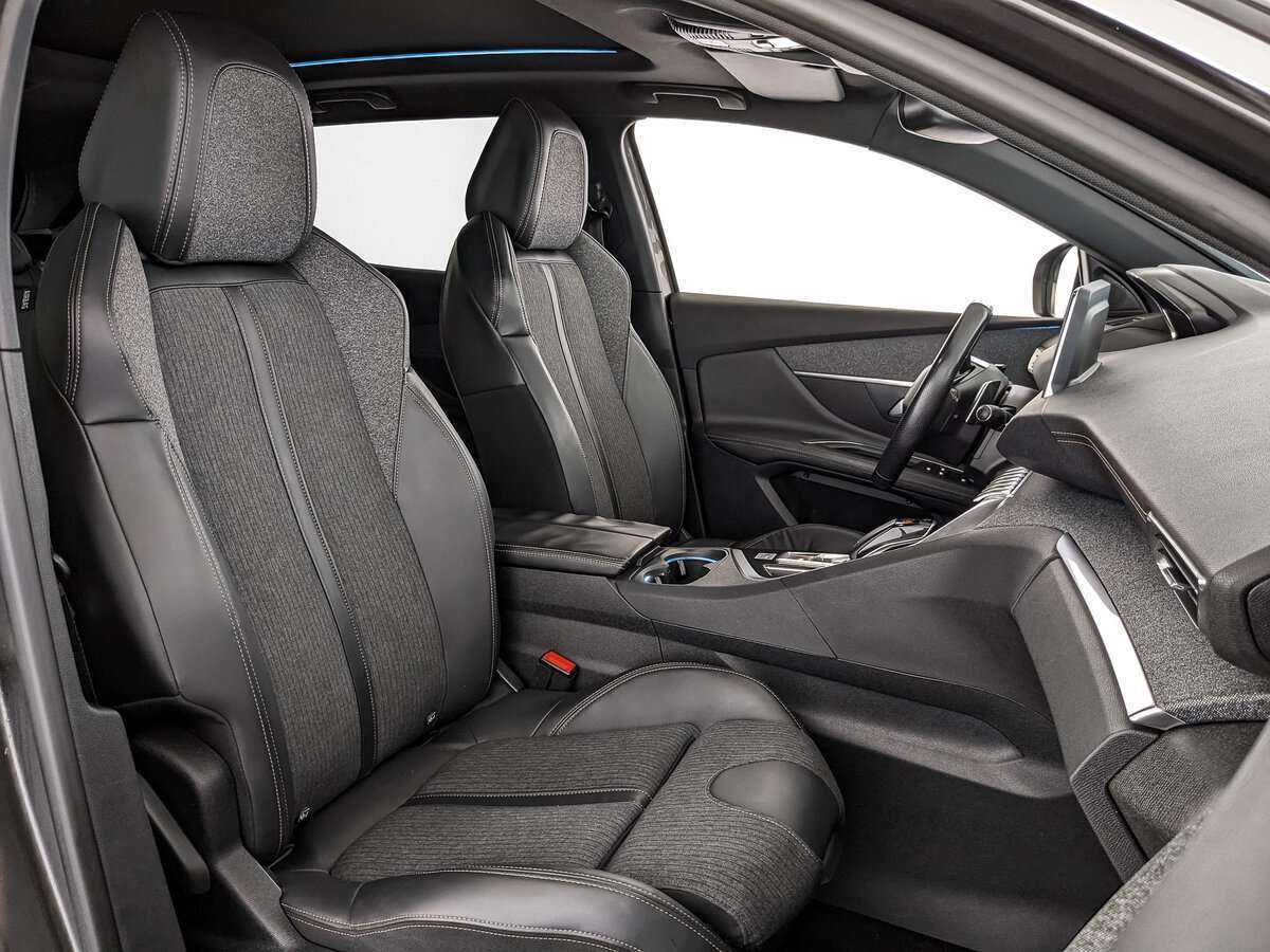 Купить Peugeot 3008, 2018, 187 811 км.. Фото: #17