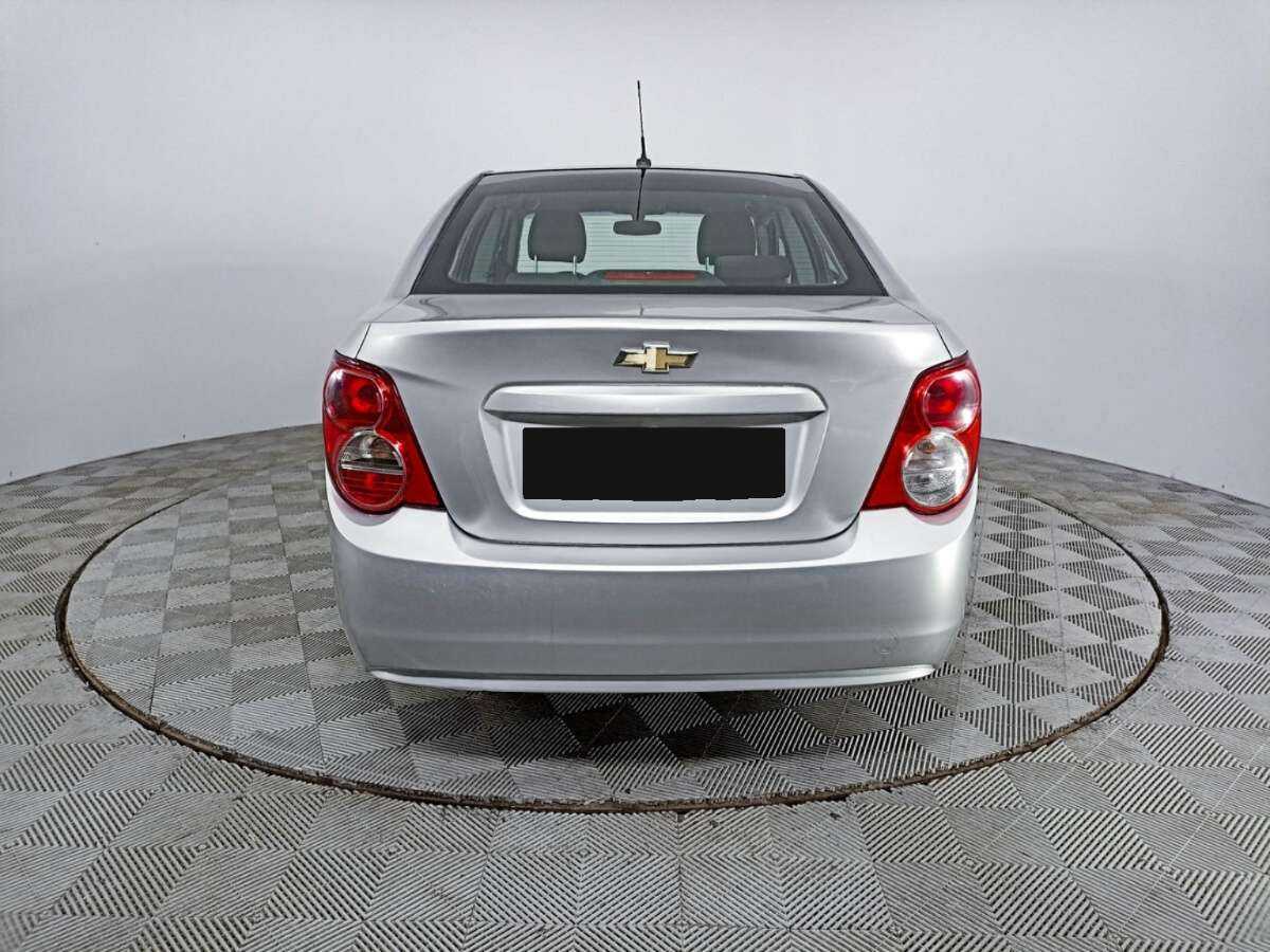 Купить Chevrolet Aveo, 2013, 142 248 км.. Фото: #5