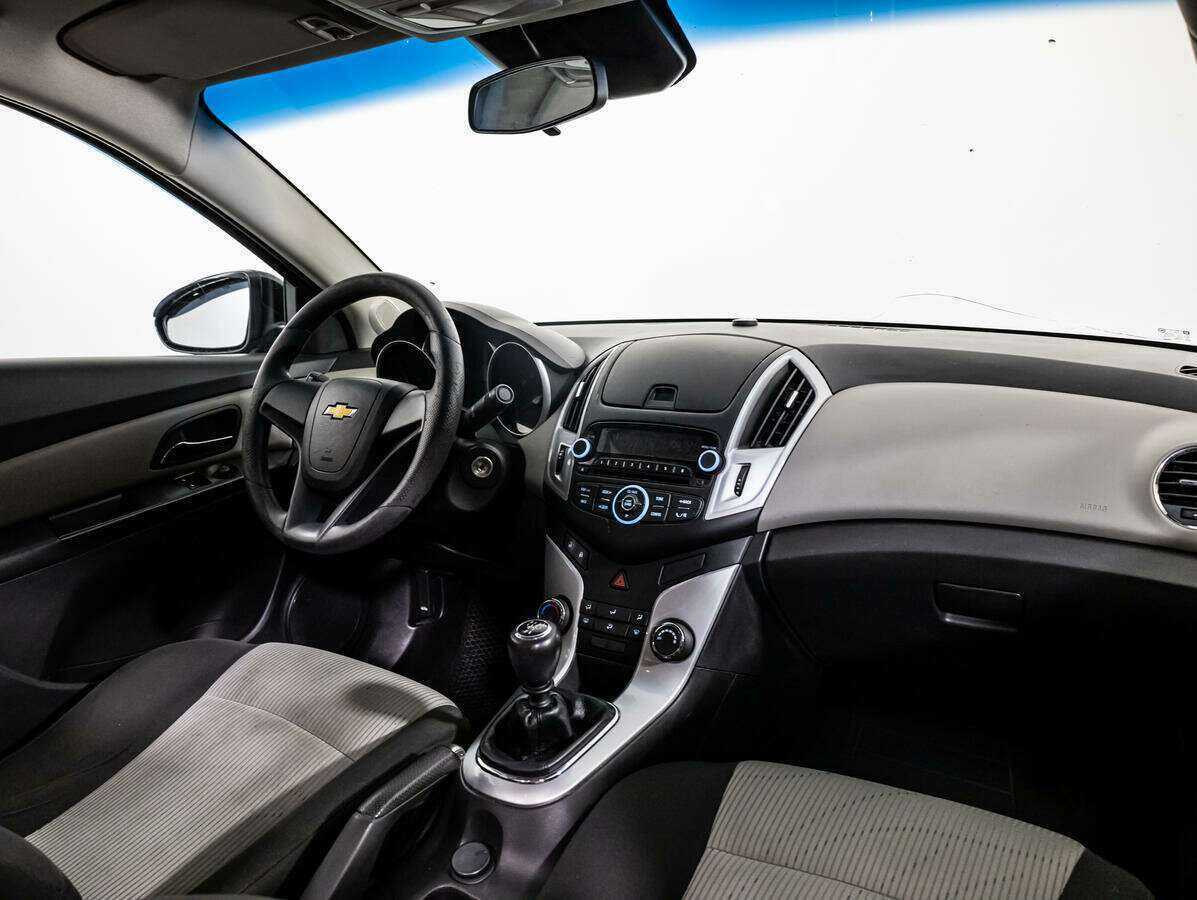 Купить Chevrolet Cruze, 2013, 213 879 км.. Фото: #8