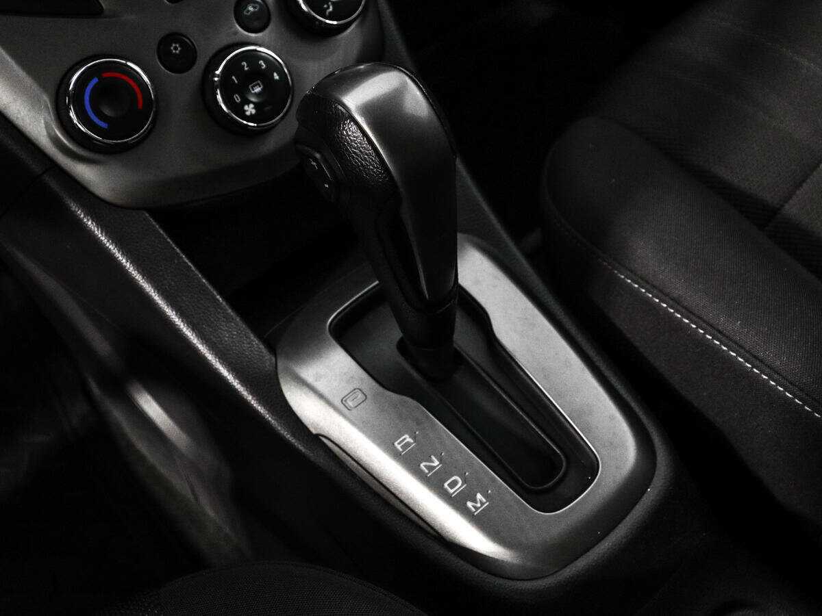 Купить Chevrolet Aveo, 2012, 145 155 км.. Фото: #9