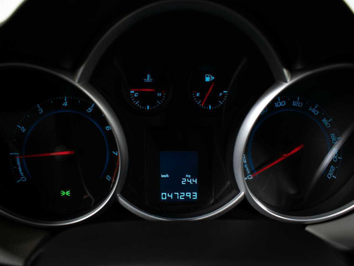 Купить Chevrolet Cruze, 2014, 47 300 км.. Фото: #10